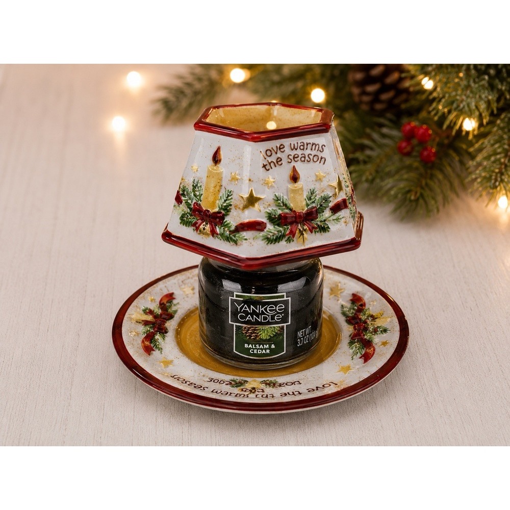Yankee Candle Shade & Tray Set "Love Warms The Season" Holiday - No Candle
